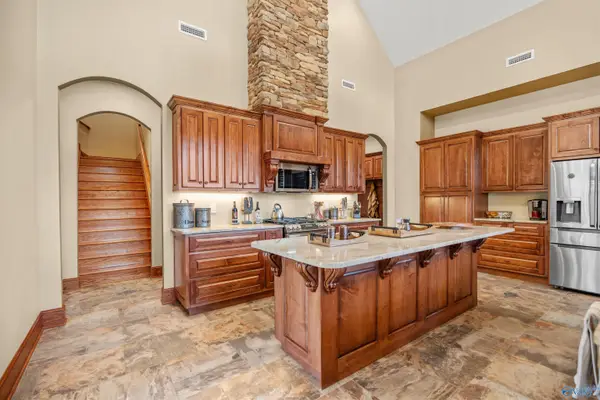 750 Monte Sano Drive, Scottsboro, AL 35769