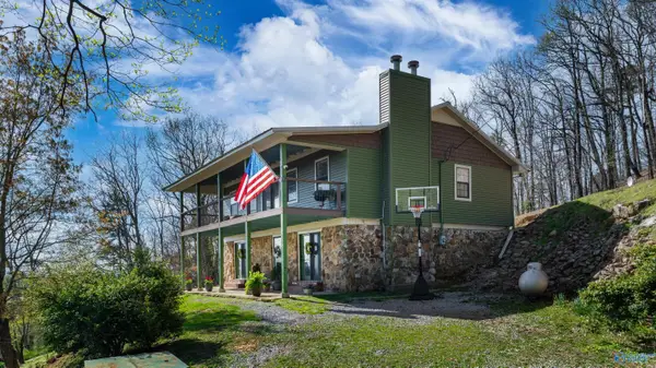 835 Owens Switch Road, Gadsden, AL 35960