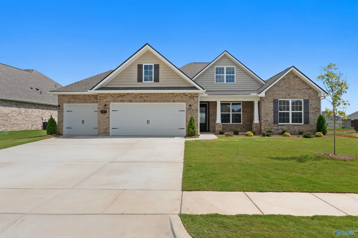 206 Kendall Farms Boulevard, Toney, AL 35773 - Image #1