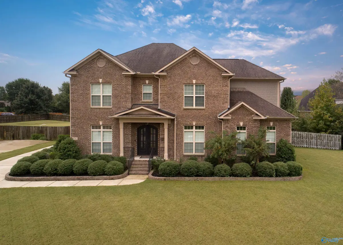 4702 Shortline Circle, Owens Cross Roads, AL 35763 - Image #1