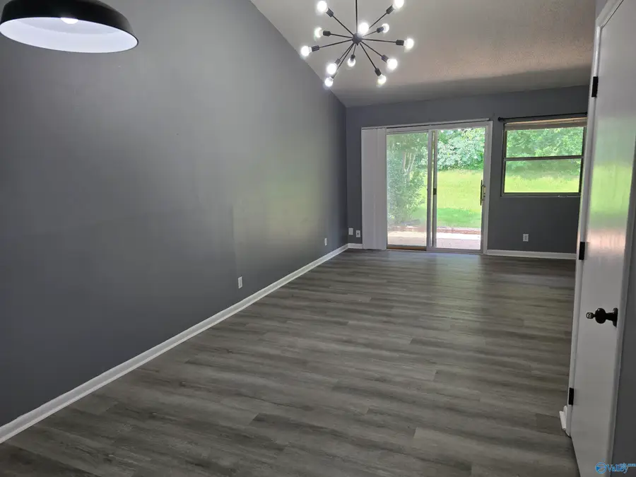 2014 Colony Drive, Huntsville, AL 35802 - Image #2