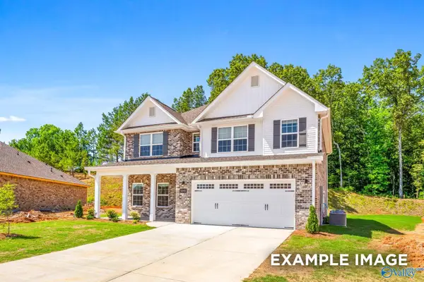 163 Heritage Lakes Boulevard, New Market, AL 35761