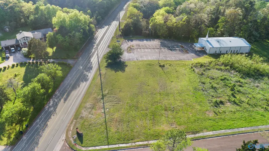 6601 Amberlee Lane Nw, Huntsville, AL 35810 - Image #3