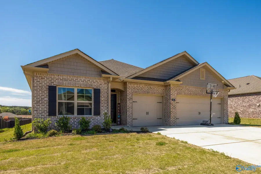 206 Antler Ridge Drive, Huntsville, AL 35811 - Image #2