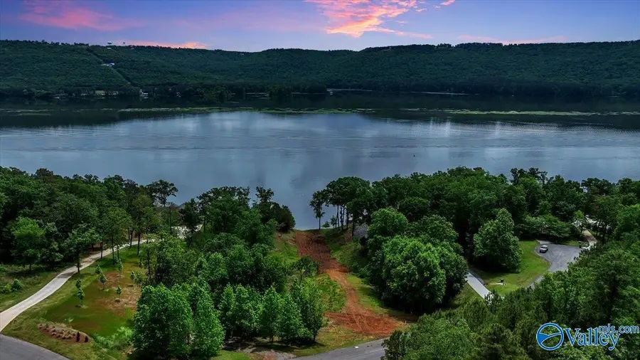 27 Heritage Court, Scottsboro, AL 35769 - Image #3