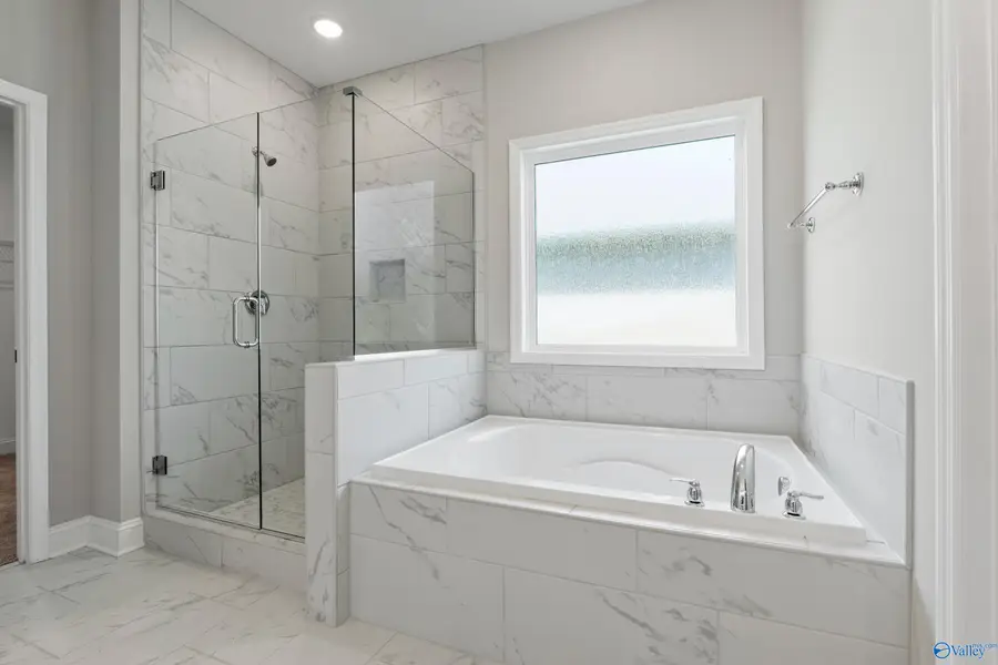 3104 Lisa Lane Se, Decatur, AL 35603 - Image #2