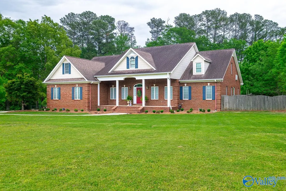 1102 Vines Drive Ne, Hartselle, AL 35640 - #1