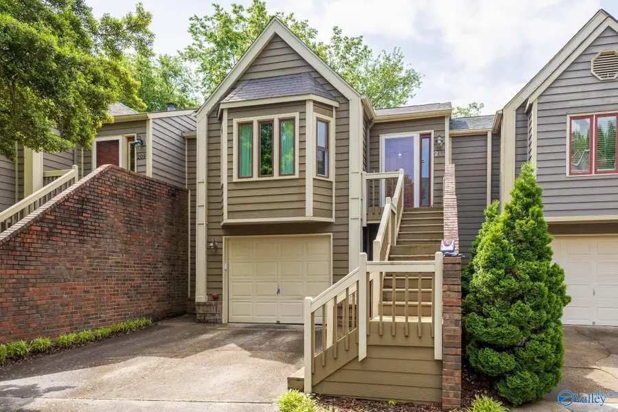211 Knollridge Circle, Huntsville, AL 35801 - Image #3