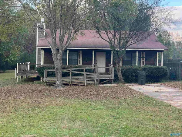 131 Alex Lane, Hazel Green, AL 35750