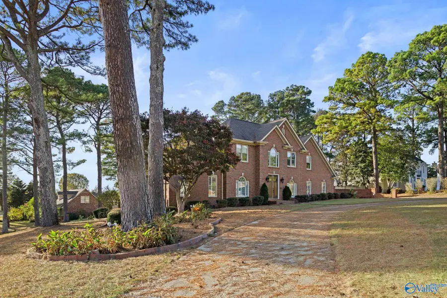 1658 Country Club Drive, Killen, AL 35645 - Image #3