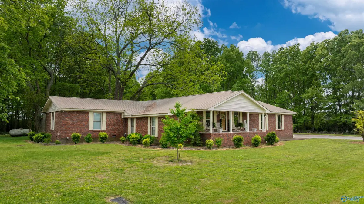 2061 County Road 76, Fyffe, AL 35971 - Image #1