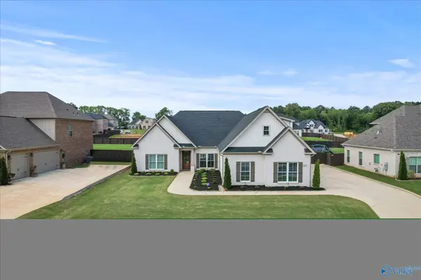 227 Midland Drive, Brownsboro, AL 35741