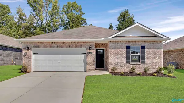 6154 Feather Way Se, Owens Cross Roads, AL 35763