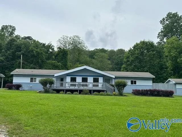 885 Honeycomb Road, Grant, AL 35747 - Image #3