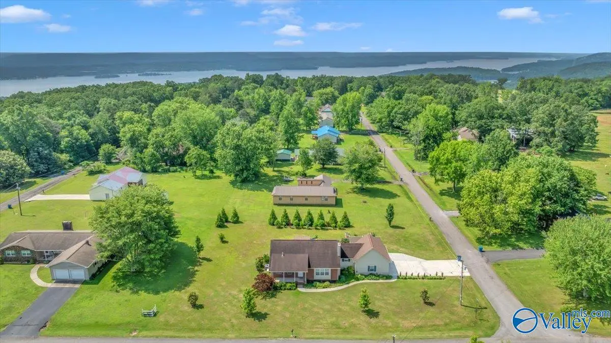 96 Mountain Heights Ridge, Scottsboro, AL 35769 - Image #1