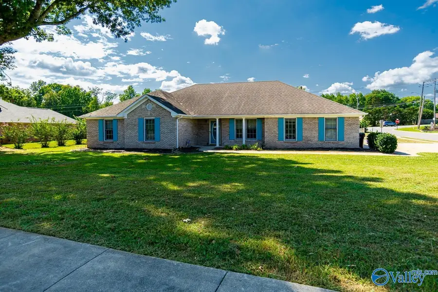 100 Clubhouse Lane, Madison, AL 35757 - Image #3