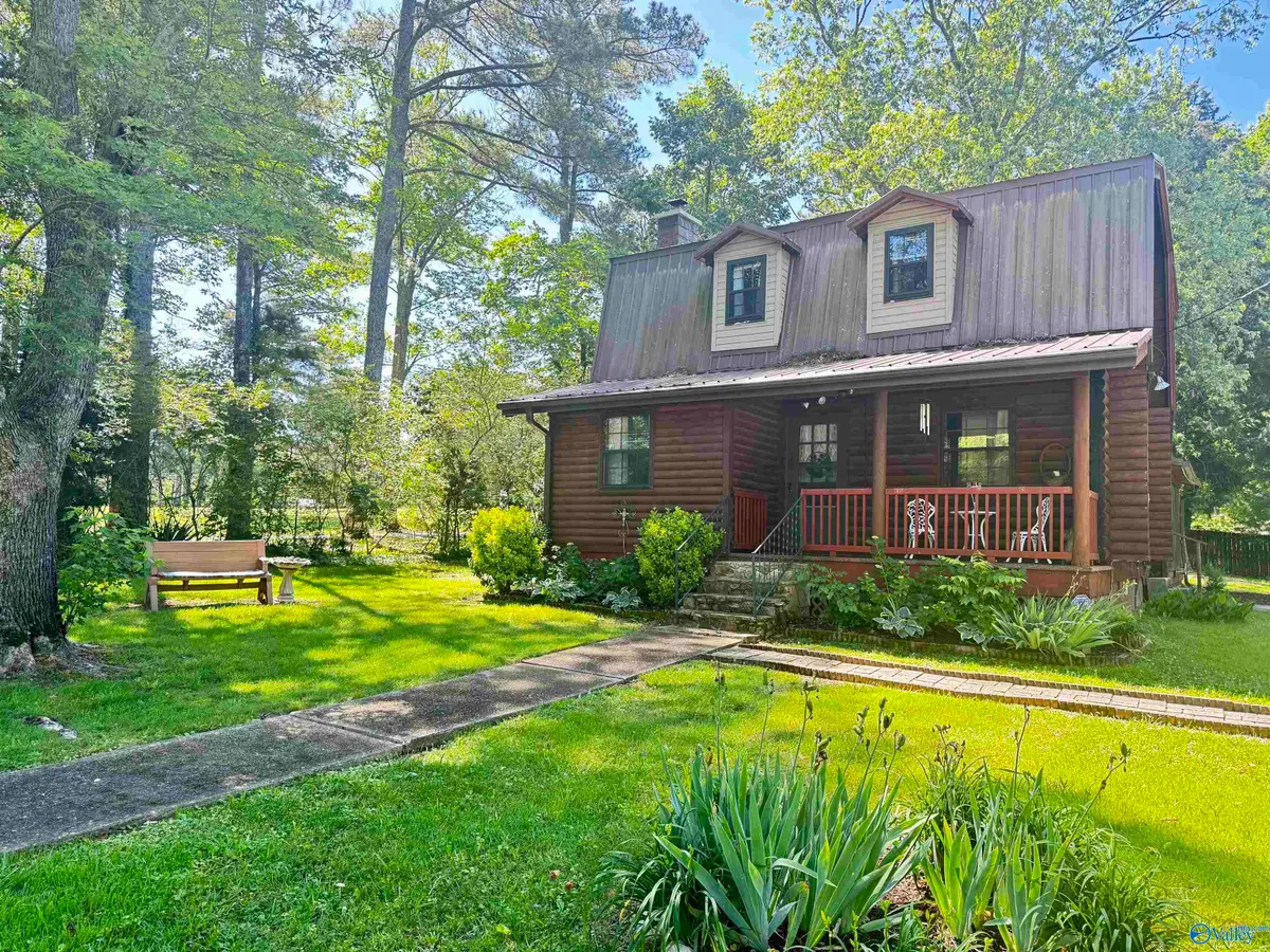 101 9th Street W, Grant, AL 35747 - Image #1