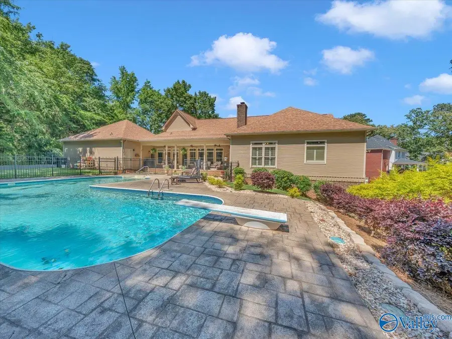 105 Chasewood Cove, Scottsboro, AL 35769 - Image #2