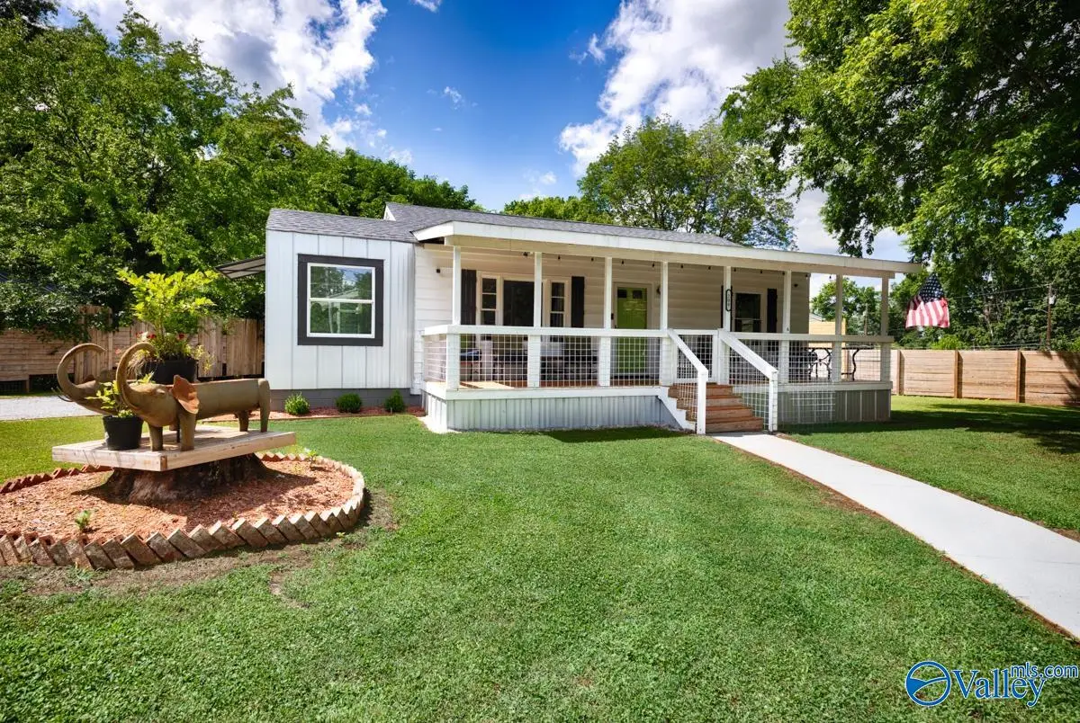 200 Delaware Circle Nw, Huntsville, AL 35811 - Image #1