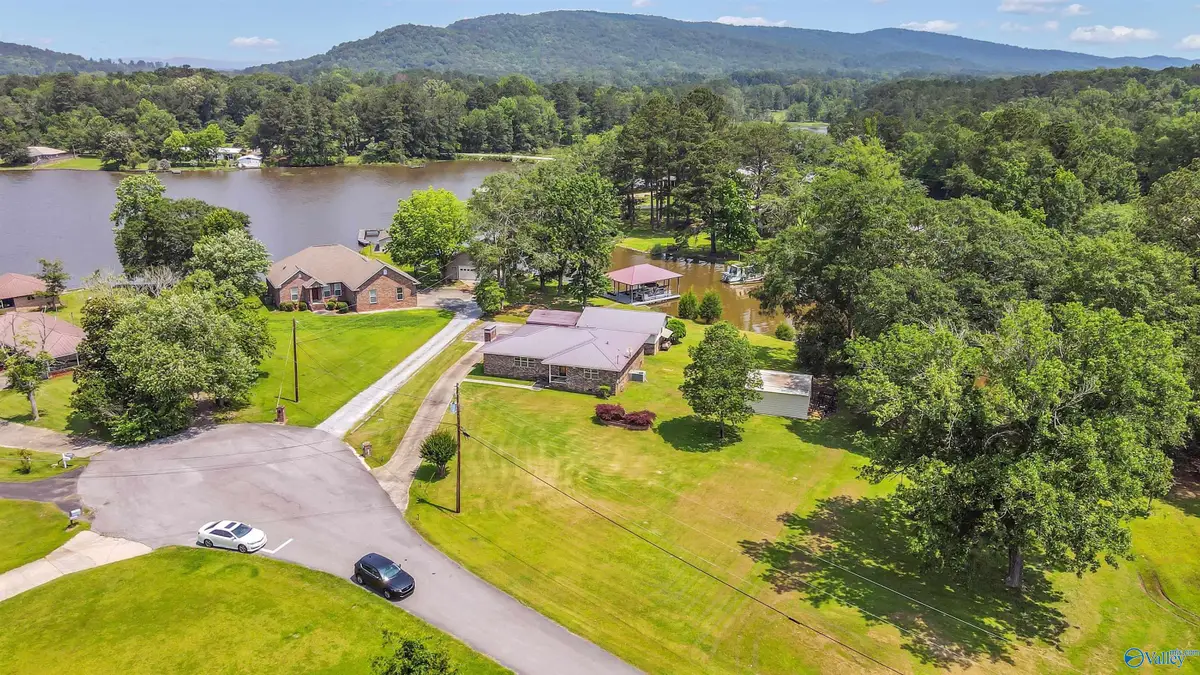 130 Vada Drive, Rainbow City, AL 35906 - Image #1