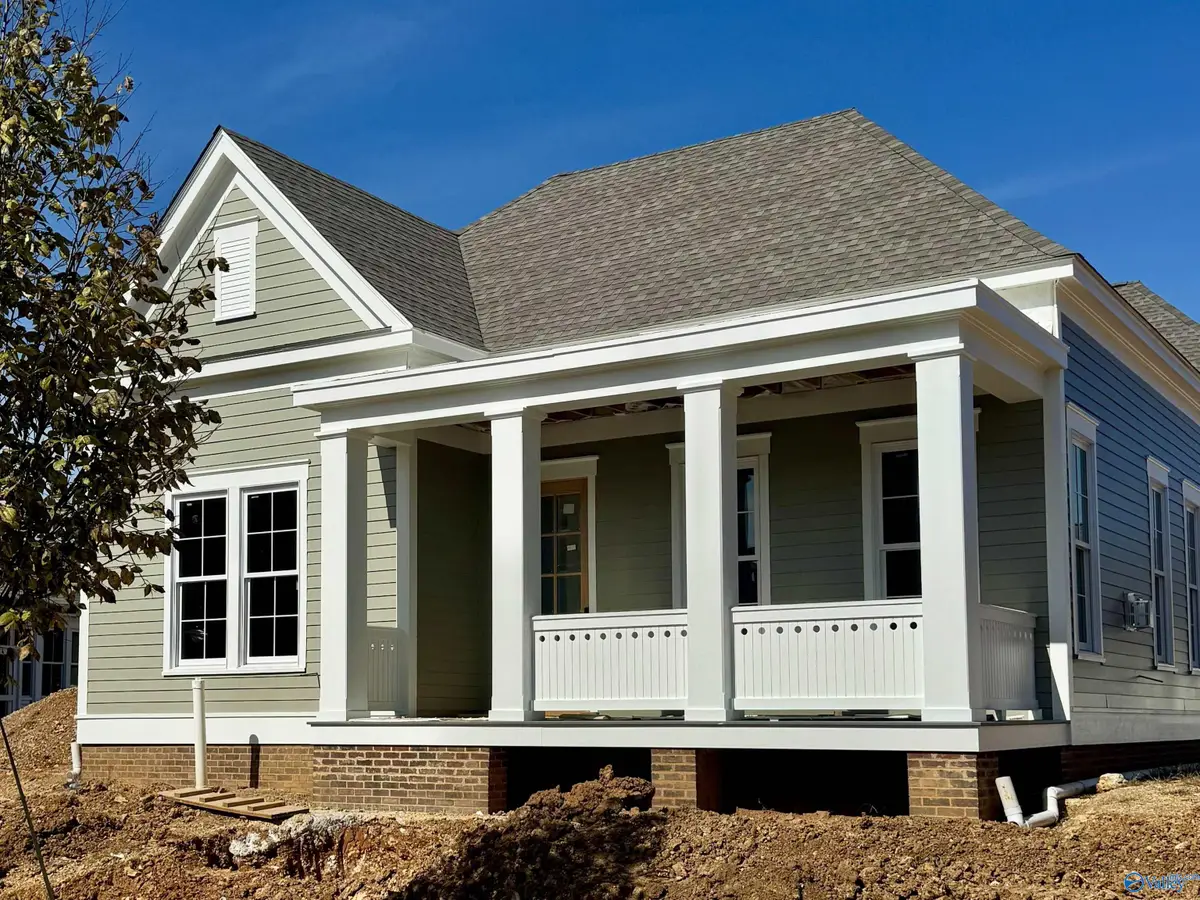 14 Eddy Street Nw, Huntsville, AL 35806 - Image #1