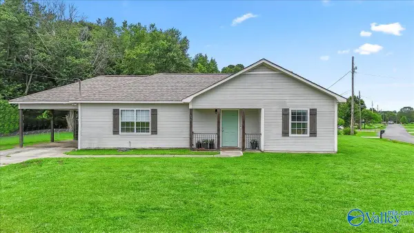 695 Beulah Cut-off Road, Boaz, AL 35950