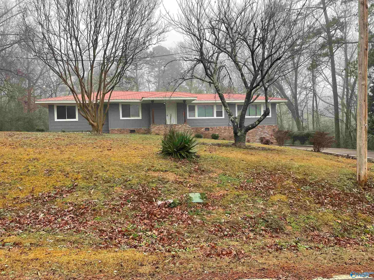 2025 Mccoy Street, Gadsden, AL 35901 - Image #1