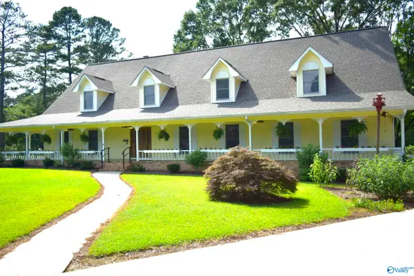 104 Carriage Hill, Gadsden, AL 35903