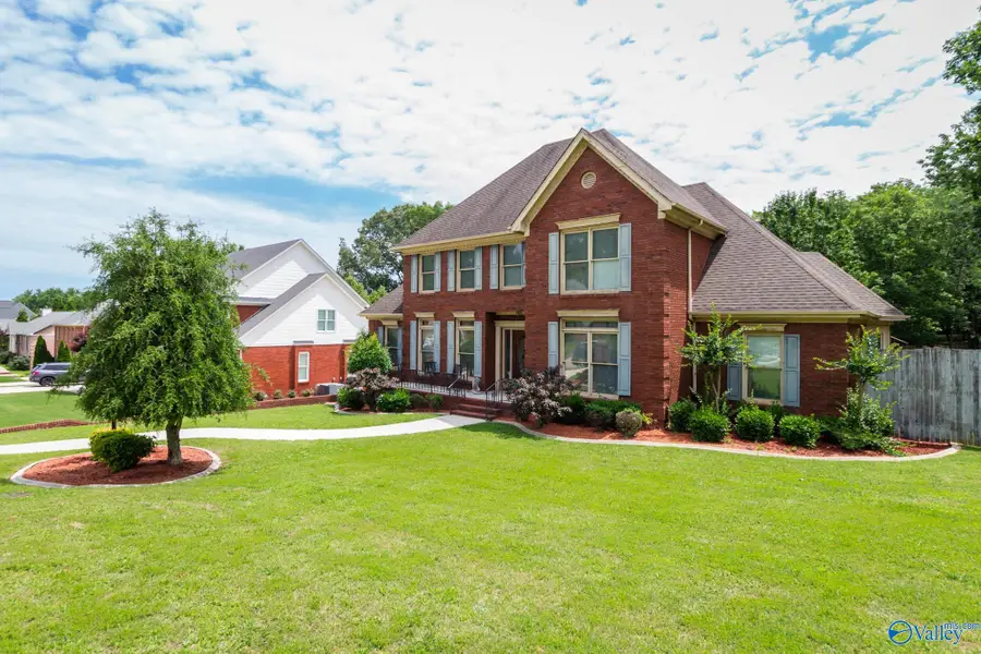 3318 Cedarhurst Drive Sw, Decatur, AL 35603 - Image #3