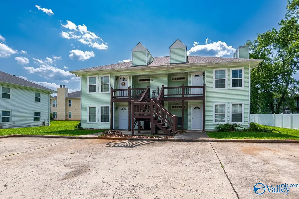 4114 Triana Blvd, Huntsville, AL 35802 - Image #1