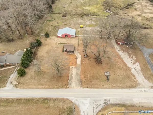 8510 County Road 23, Mount Hope, AL 35651