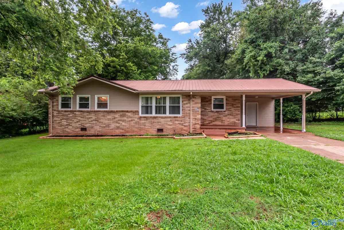 3121 Greenhill Drive Nw, Huntsville, AL 35810 - Image #1