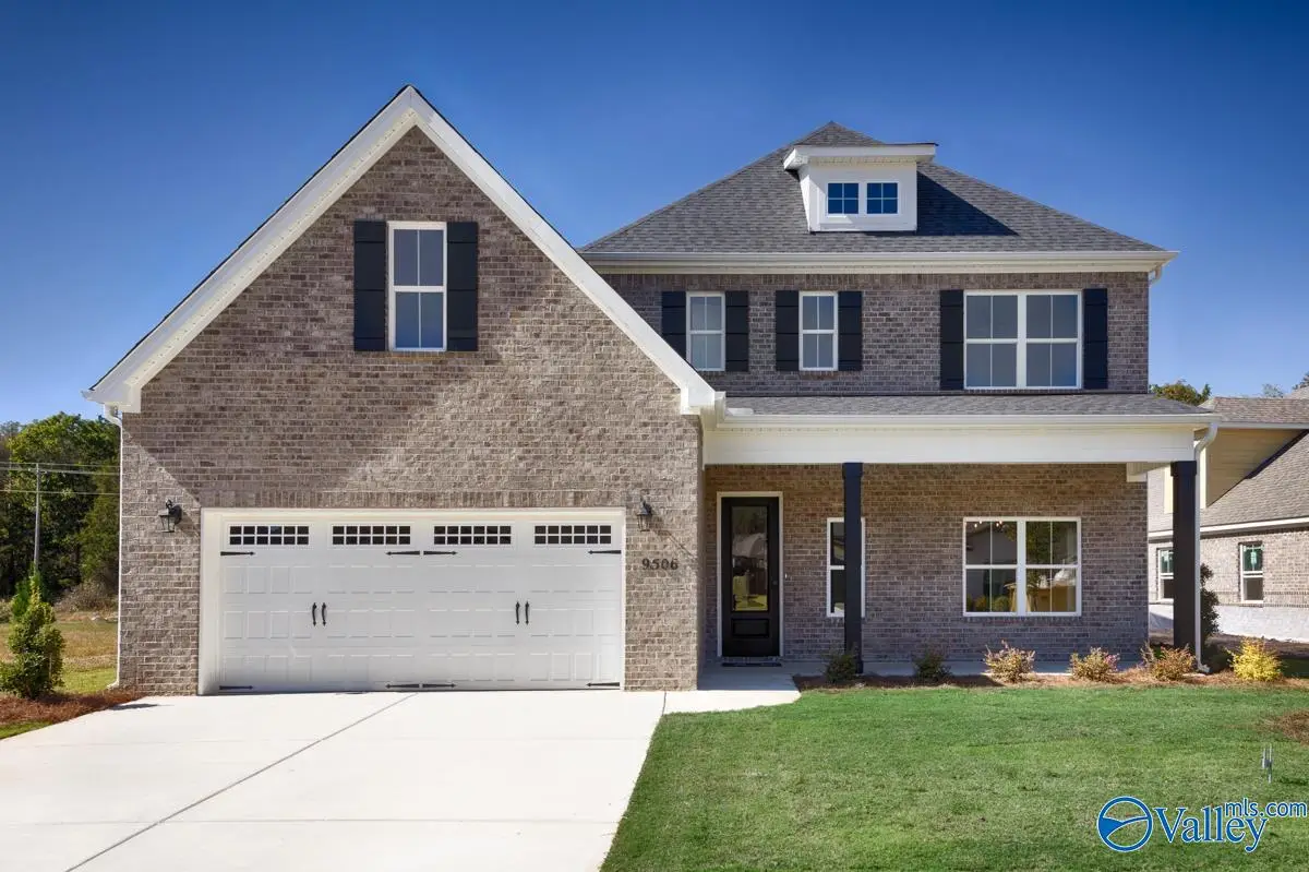 9506 Hampton Oak Drive, Owens Cross Roads, AL 35763 - Image #1