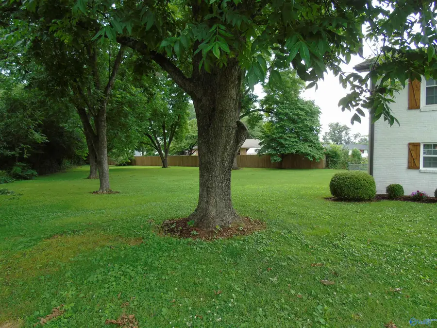 105 Strong Circle Se, Huntsville, AL 35802 - Image #3