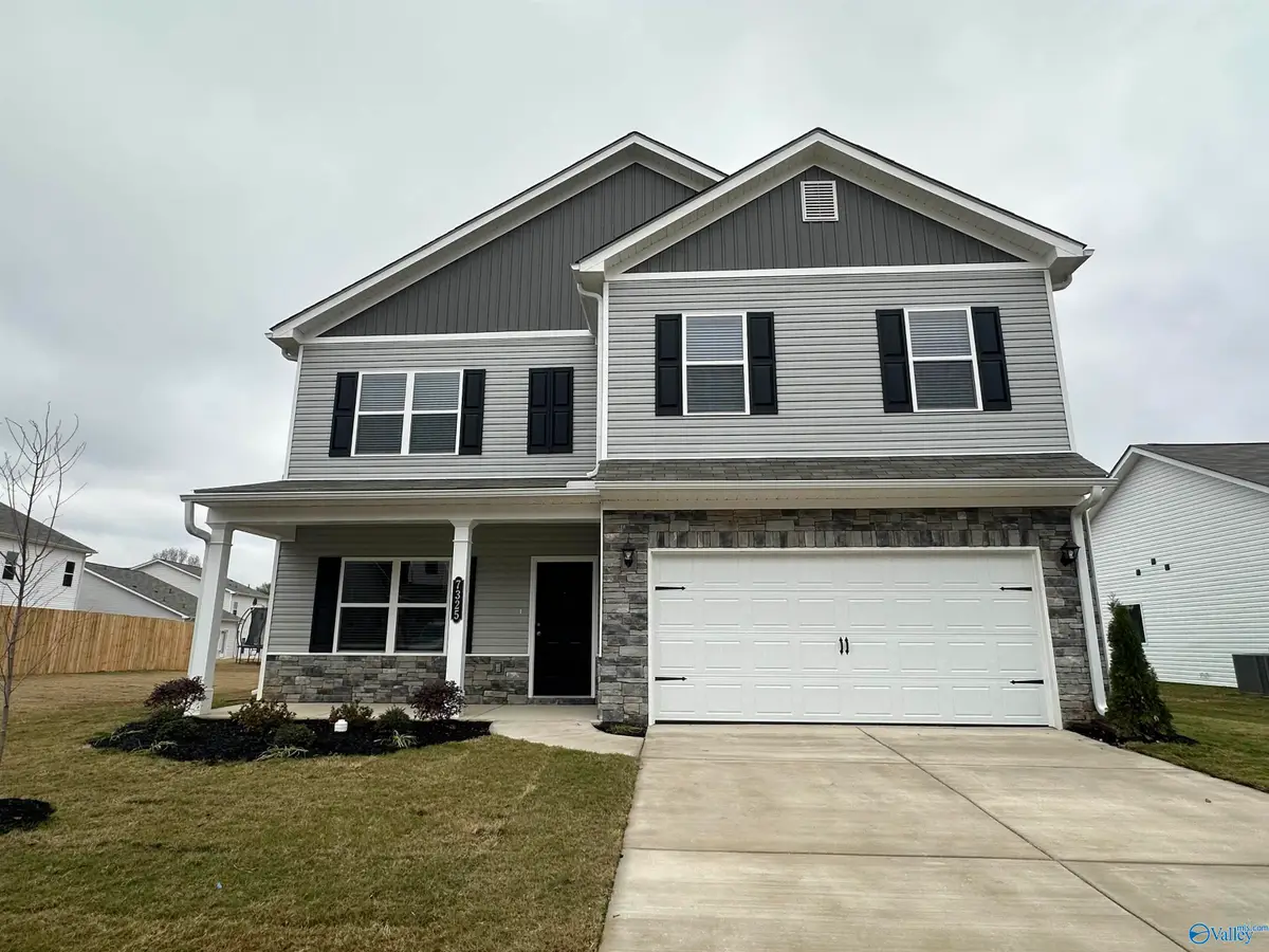 7325 Pine Run Lane, Owens Cross Roads, AL 35763 - Image #1