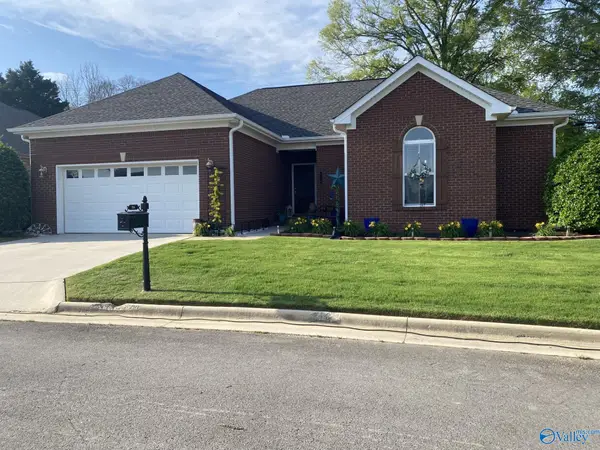 936 Tracey Lane Sw, Decatur, AL 35601