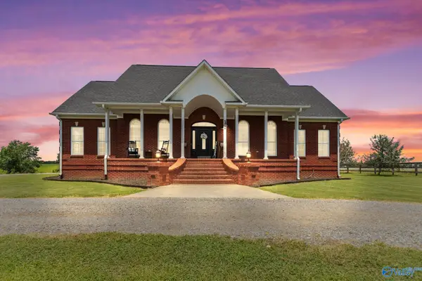 1821 Simpson Point Road, Grant, AL 35747