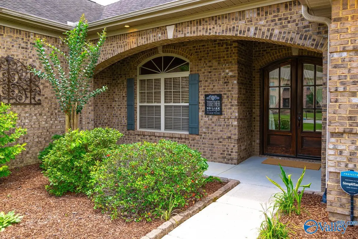 7088 Jacks Creek Lane, Owens Cross Roads, AL 35763 - Image #1