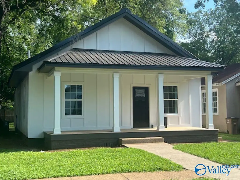 1009 Johnston Street Se, Decatur, AL 35601 - Image #1