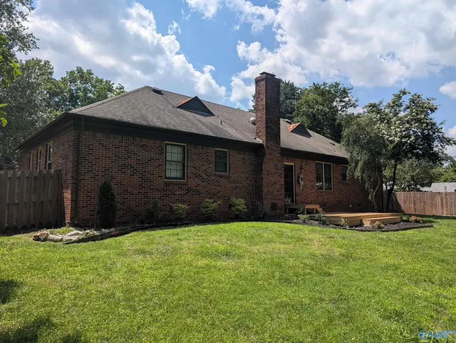 2007 Cliffmanor Circle, Huntsville, AL 35801 - Image #3