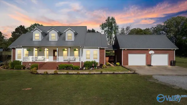 100 County Road 468, Hollywood, AL 35752