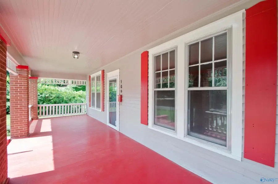 106 S Houston Street, Athens, AL 35611 - Image #2