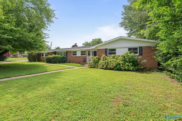 7803 Logan Drive Sw, Huntsville, AL 35802