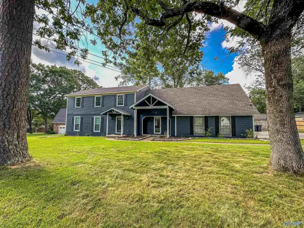 1008 Way Thru The Woods, Decatur, AL 35603