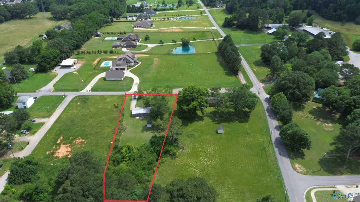 1 2 3 Miller Lane, Hampton Cove, AL 35763 - Image #1