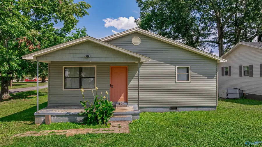 902 Aldhouse Avenue, Bridgeport, AL 35740 - Image #2