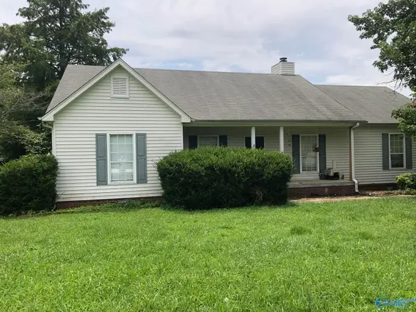 127 Amberwood Drive, Harvest, AL 35749