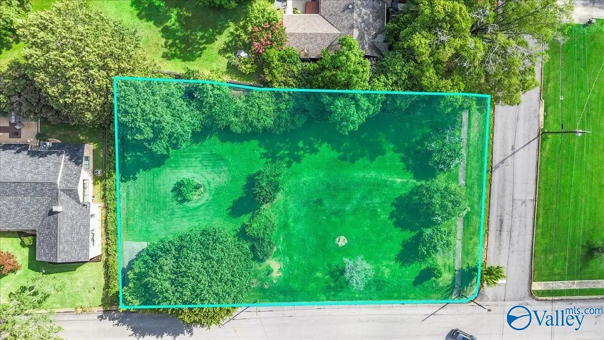 428 Hill Avenue, Guntersville, AL 35976 - Image #1