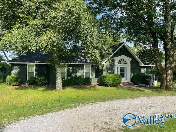 4302 Central Parkway, Decatur, AL 35603