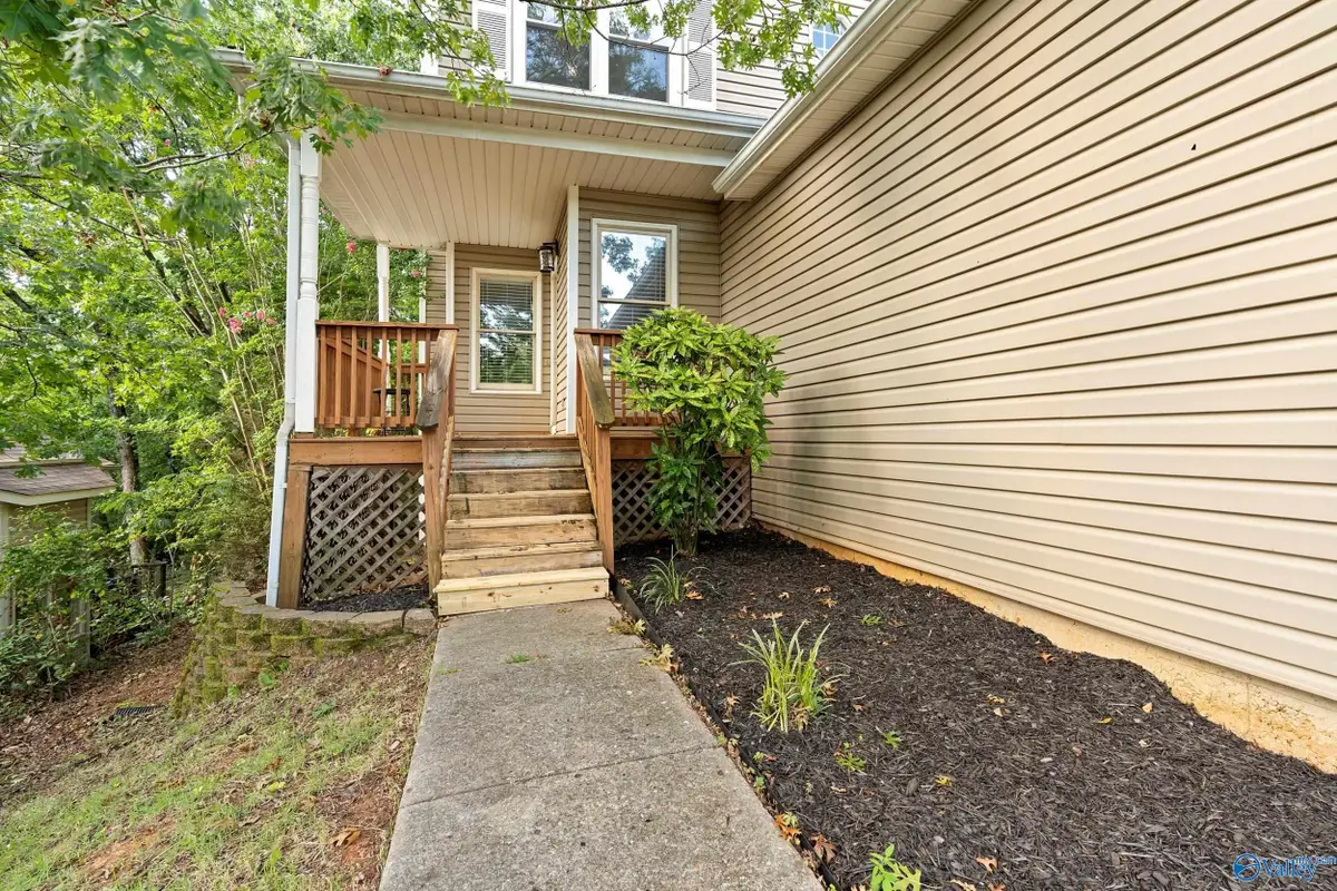 519 Farmingdale Road Se, Huntsville, AL 35803 - Image #1